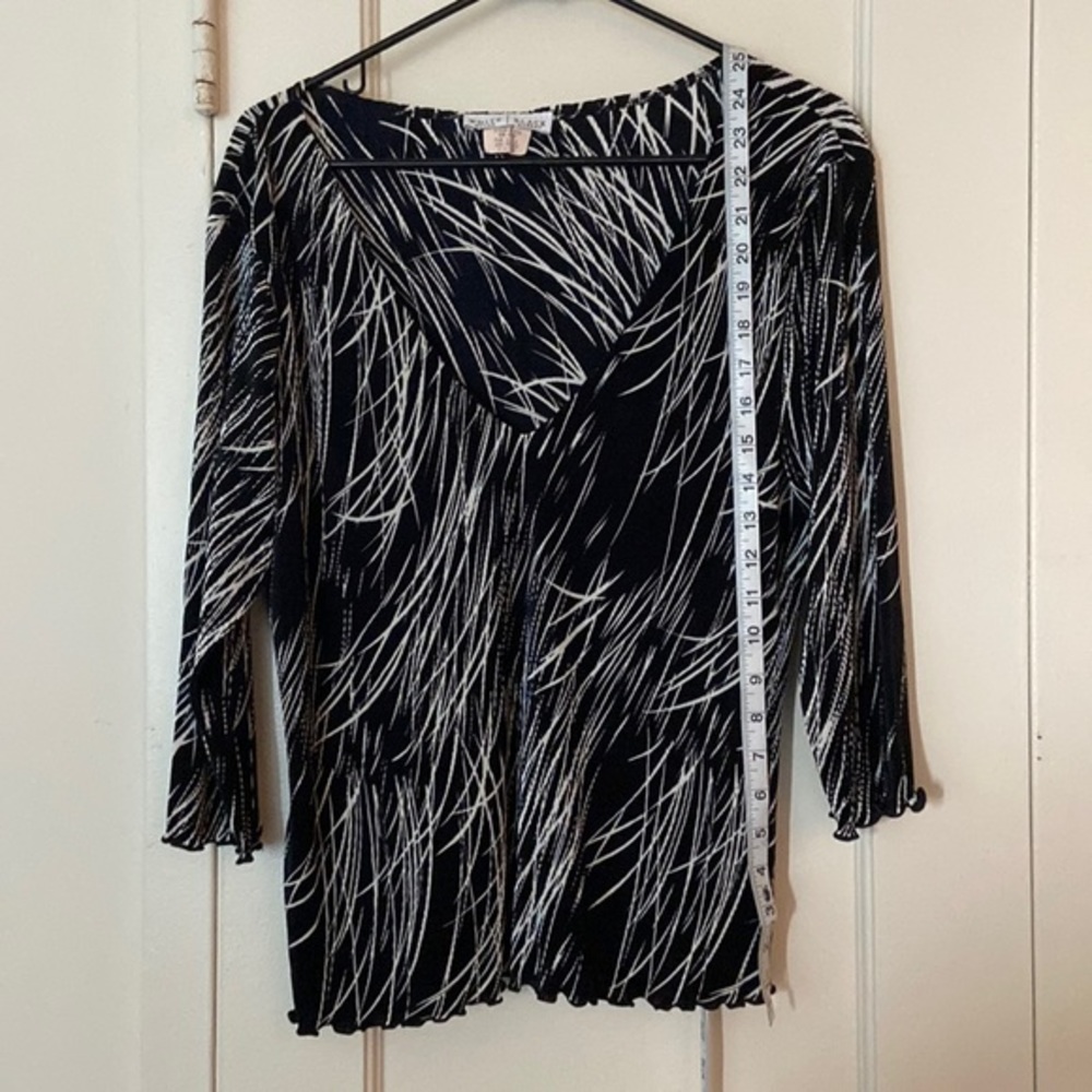 White House Black Market 3/4 Sleeve Top sz XL